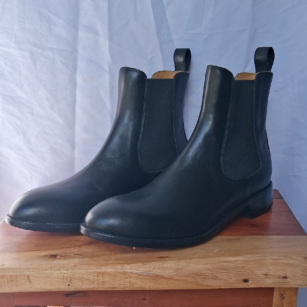 Quince Calfskin Leather Dress Chelsea Boots Black 8 - Picture 2 of 13